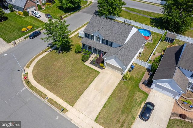 700 SHERWOOD DR, Williamstown, NJ 08094