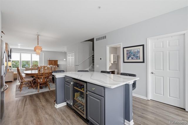 391 Windmill Drive, Plymouth, MI 48170