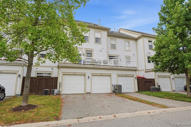391 Windmill Drive, Plymouth, MI 48170