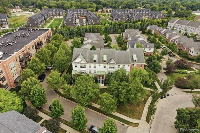 391 Windmill Drive, Plymouth, MI 48170
