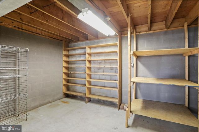 550 BUCKS MILL RD, Strasburg, VA 22657