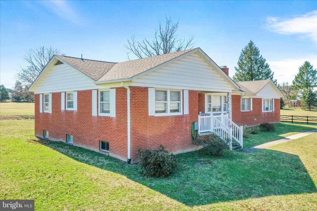 550 BUCKS MILL RD, Strasburg, VA 22657