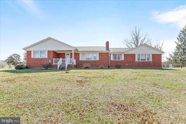 550 BUCKS MILL RD, Strasburg, VA 22657