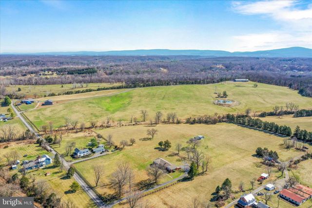 550 BUCKS MILL RD, Strasburg, VA 22657