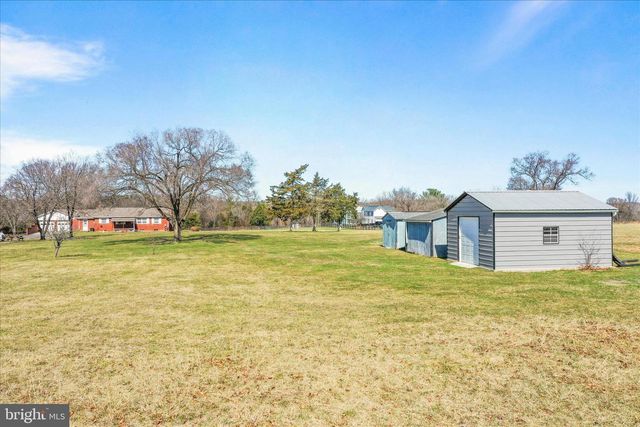 550 BUCKS MILL RD, Strasburg, VA 22657