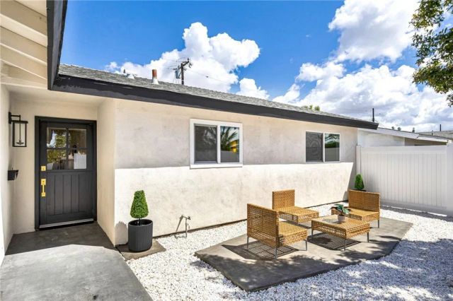 8141 Valencia, Huntington Beach, CA 92647