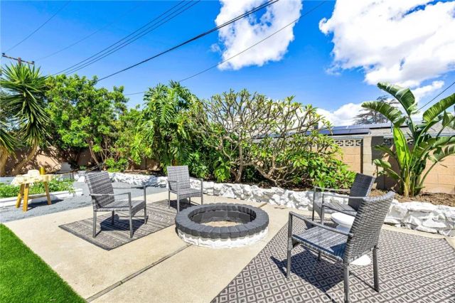 8141 Valencia, Huntington Beach, CA 92647