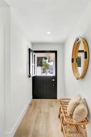 8141 Valencia, Huntington Beach, CA 92647