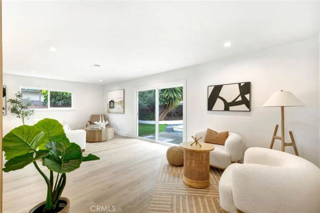 8141 Valencia, Huntington Beach, CA 92647