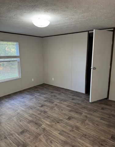 346 County Road 2218, Cleveland, TX 77327