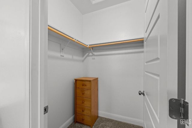 3415 Falling Brook Lane, Shafter, CA 93263