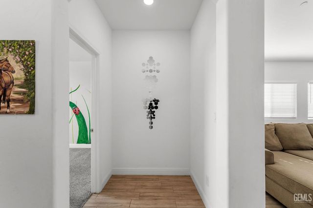 3415 Falling Brook Lane, Shafter, CA 93263