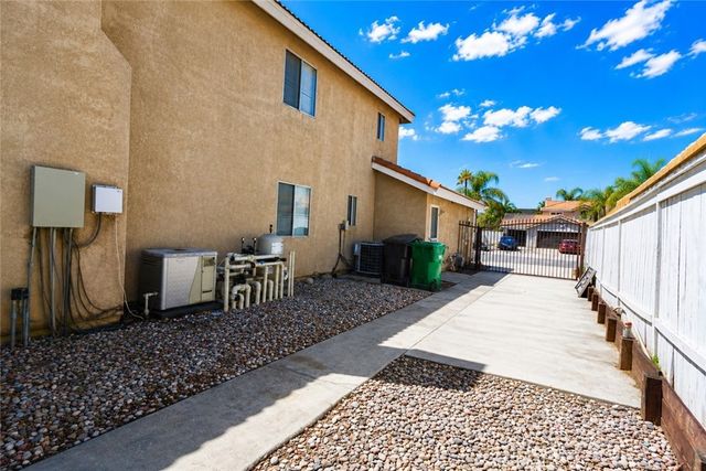 23912 Constantine, Murrieta, CA 92562
