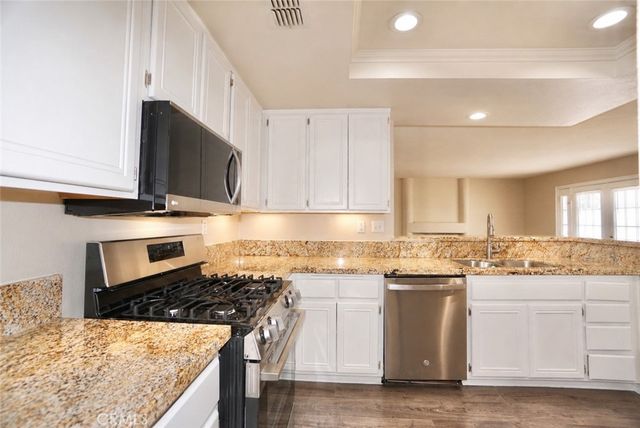 23912 Constantine, Murrieta, CA 92562