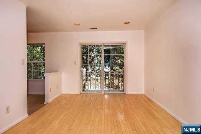 2402 Richard Court, Mahwah, NJ 07430