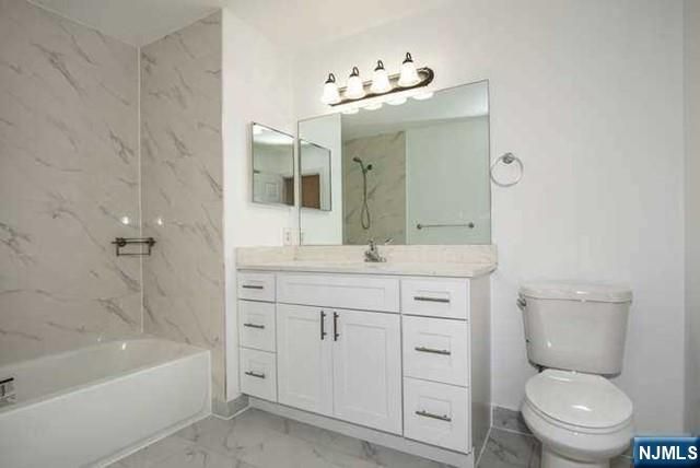 2402 Richard Court, Mahwah, NJ 07430