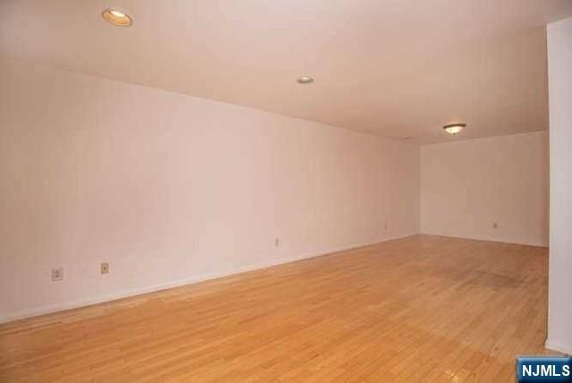 2402 Richard Court, Mahwah, NJ 07430