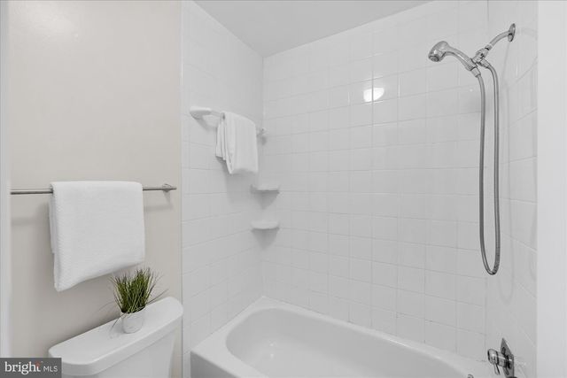 11200 ANGUS PL, Potomac, MD 20854