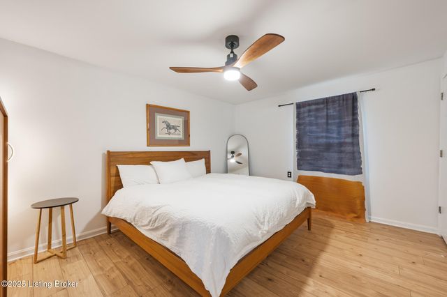 6410 Transylvania Beach Rd, Prospect, KY 40059