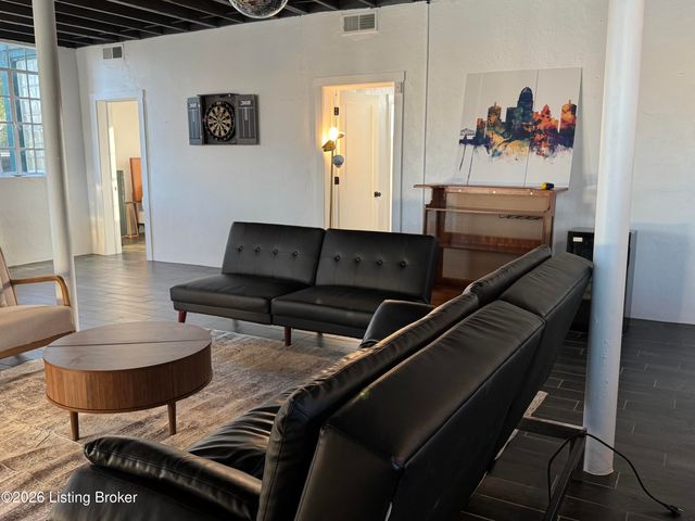 6410 Transylvania Beach Rd, Prospect, KY 40059