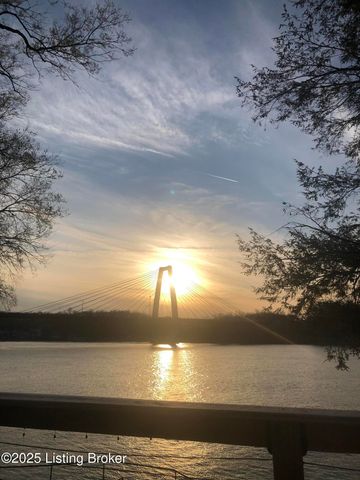 6410 Transylvania Beach Rd, Prospect, KY 40059