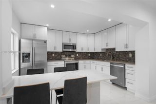 524 NW 10th Street 0, Hallandale Beach, FL 33009