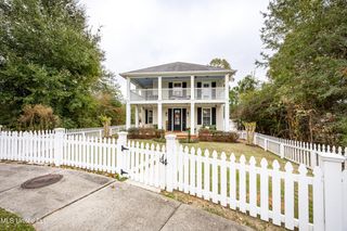 13076 Pine Valley Lane, Biloxi, MS 39532