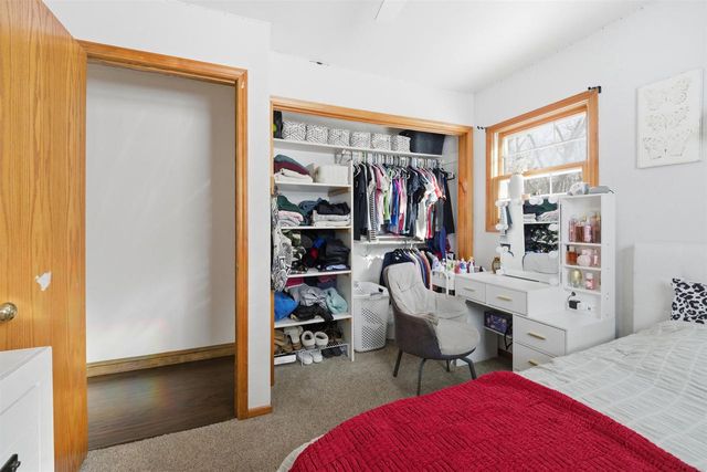 345 NYE STREET, Hortonville, WI 54944