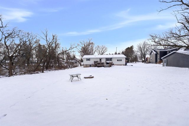 345 NYE STREET, Hortonville, WI 54944