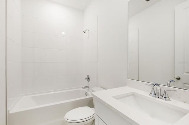 13318 SHELLMORE AVENUE, Palmetto, FL 34221