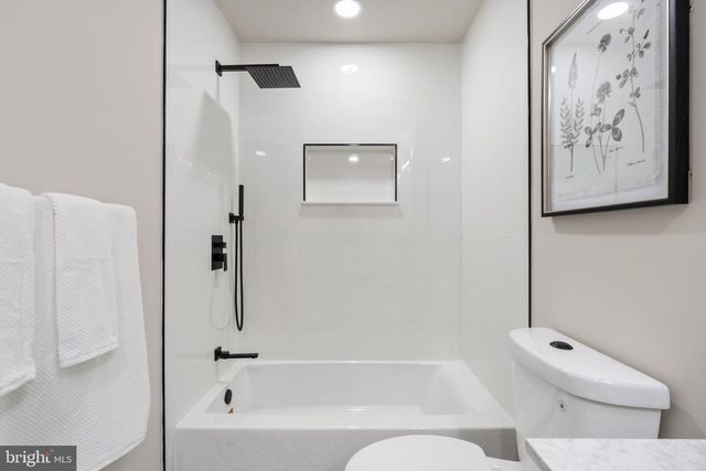 224 ORCHARD LN, Harleysville, PA 19438