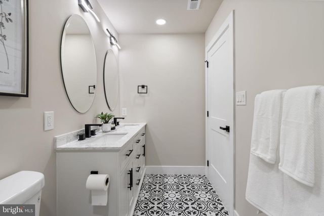 224 ORCHARD LN, Harleysville, PA 19438