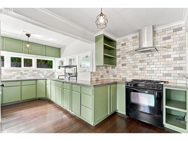 4525 Ne 77TH Ave, Portland, OR 97218