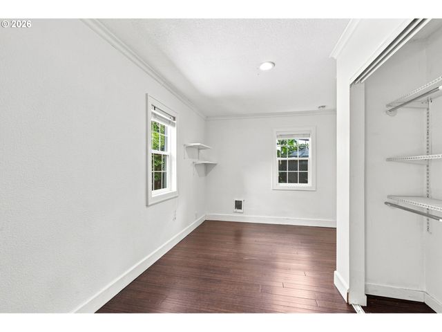 4525 Ne 77TH Ave, Portland, OR 97218