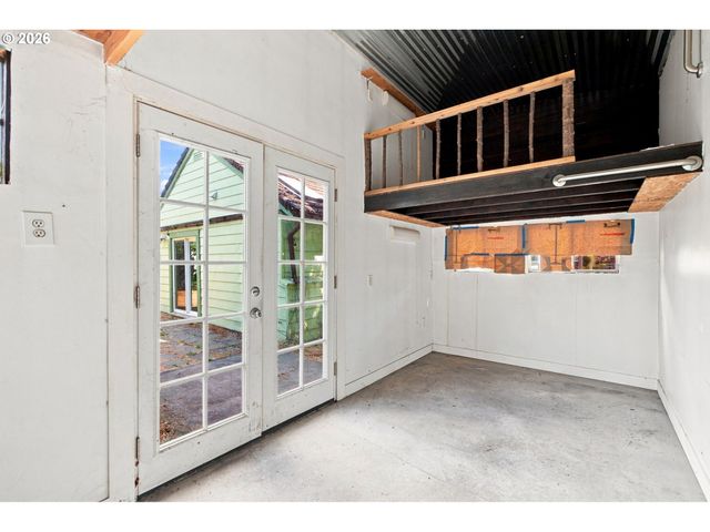 4525 Ne 77TH Ave, Portland, OR 97218