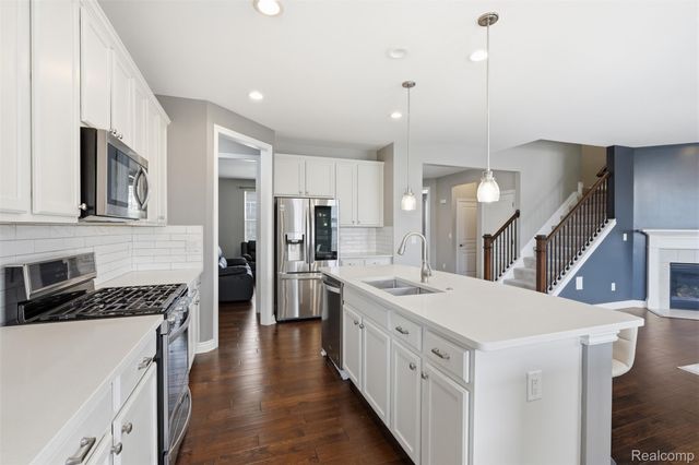 16308 Adelaide Drive, Macomb Township, MI 48044