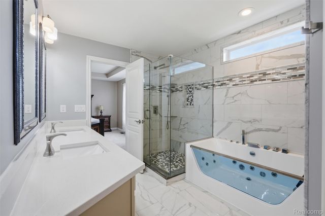 16308 Adelaide Drive, Macomb Township, MI 48044