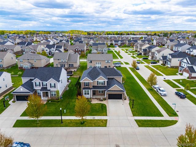 16308 Adelaide Drive, Macomb Township, MI 48044