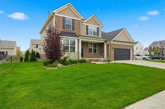 16308 Adelaide Drive, Macomb Township, MI 48044