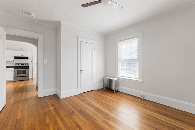 18 Ropes St 1L, Salem, MA 01970