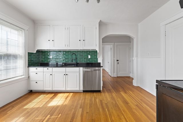 18 Ropes St 1L, Salem, MA 01970