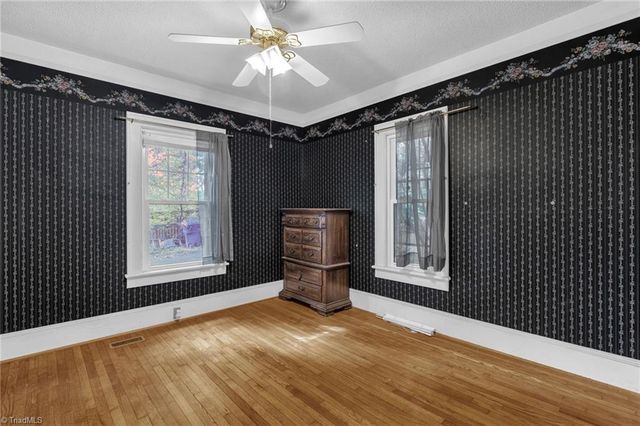 1505 Courtland Avenue, Reidsville, NC 27320