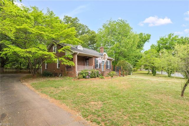 1505 Courtland Avenue, Reidsville, NC 27320