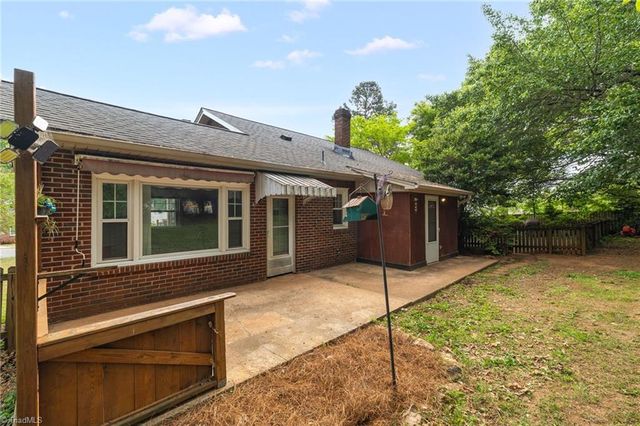 1505 Courtland Avenue, Reidsville, NC 27320