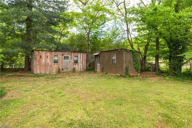 1505 Courtland Avenue, Reidsville, NC 27320