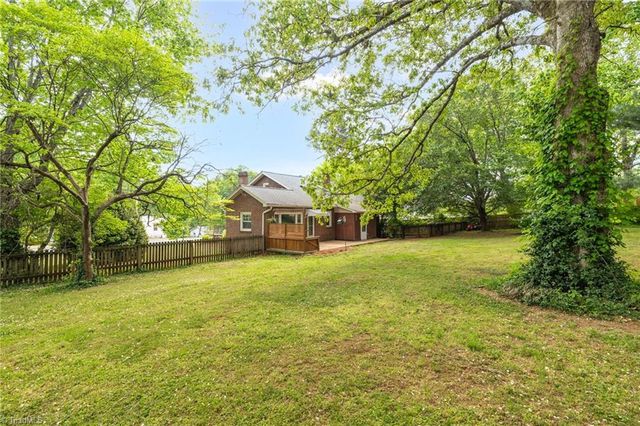 1505 Courtland Avenue, Reidsville, NC 27320