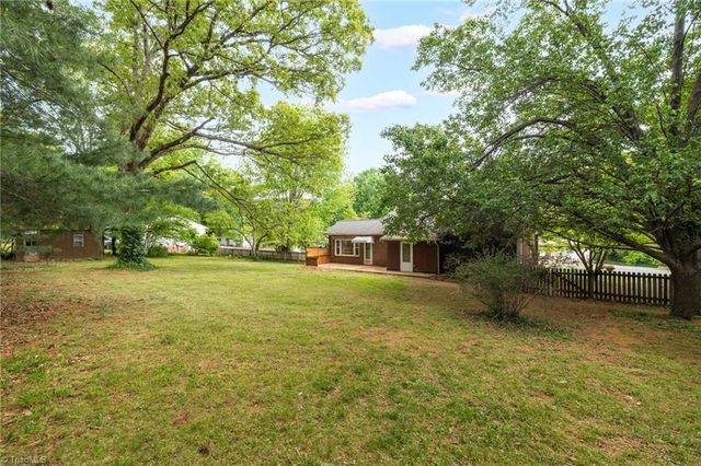 1505 Courtland Avenue, Reidsville, NC 27320