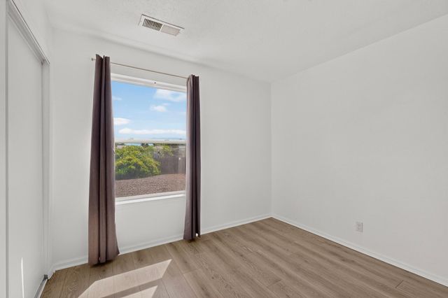811 Orbit Court SE, Rio Rancho, NM 87124