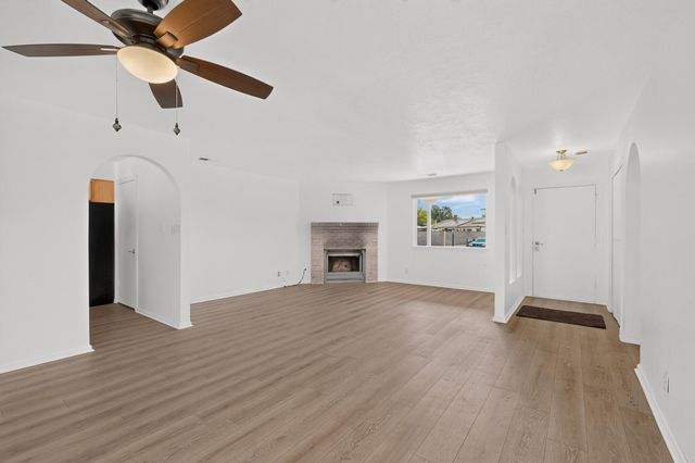 811 Orbit Court SE, Rio Rancho, NM 87124