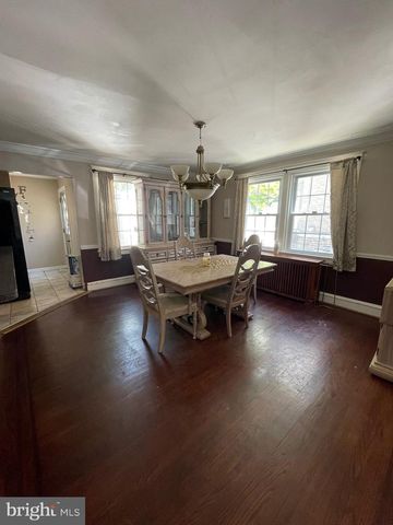 45 ARDMORE AVE, Lansdowne, PA 19050